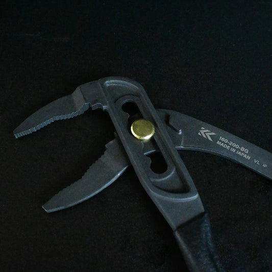【予約商品】フジ矢 薄型ウォーターポンププライヤー（黒金） 160-200-BG-