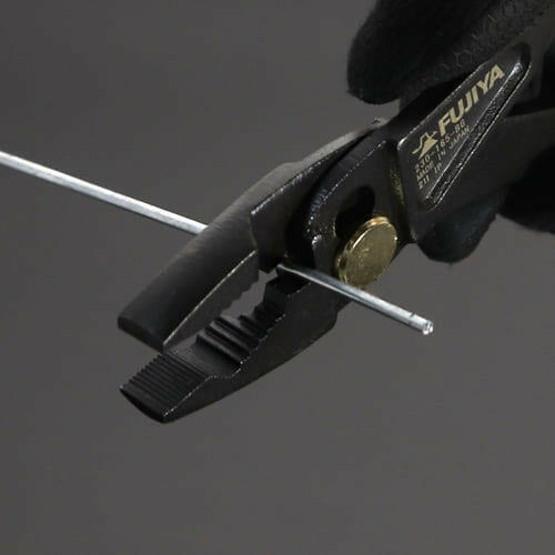 フジ矢　超軽量コンビネーションプライヤー200mm 230-200-BG